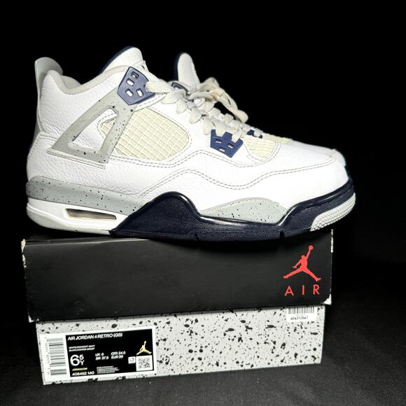 Size 6.5 - Nike Air Jordan 4 Retro GS Midnight Navy 2022 Men's Shoes - Picture 1 of 9